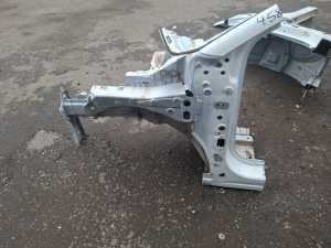   Front outrigger  - 641013228R 