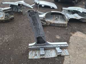 RENAULT Captur (2019–2026) Center pillar 765175678R - 2