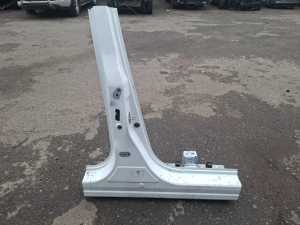 Center pillar - 765166605R