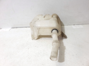 Honda Accord VII (2002–2008) Front washer fluid reservoir - 4