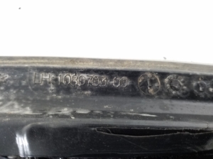 Tesla Model 3 3 (2016–2024) Seitenscheibe hinten (Karosserie) 108070300H - 3