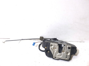 Mercedes Benz E-Class W211 (2002–2009) Rear side door lock 2117300635015 - 4