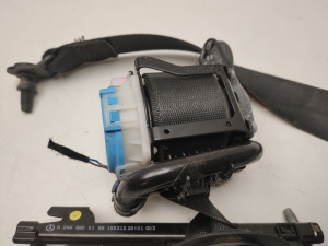 Mercedes Benz B-Class 246 (2011–2017) Front seat belt A2468600285 - 2
