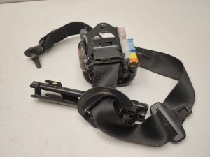   Front seat belt  - A2468600285 