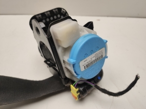 Mercedes Benz B-Class 246 (2011–2017) Front seat belt A2468600185 - 2