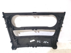 Mercedes Benz ML-Class 164 (2005–2011) Dashboard trim 1646804417 - 3