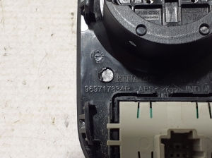 Dacia Duster (2017–2024) Differential lock switch 969717834R - 3