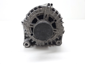 BMW 5 SERIES F11 (2010–2017) Alternator 8507625 - 4