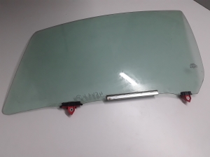 TOYOTA Yaris (2011–2020) Priekšējo durvju stikls 681200D191 - 3