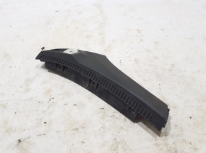 Dacia Duster (2017–2024) Front fender molding 638747743R - 4