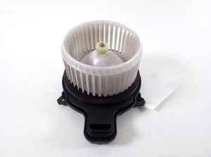   Moteur de ventilateur d’habitacle  - JX6A19846CC 