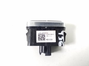 Ford Mustang Mach-E Mach-E (2020–2026) Warnblinkschalter LJ8T13D734AA - 3