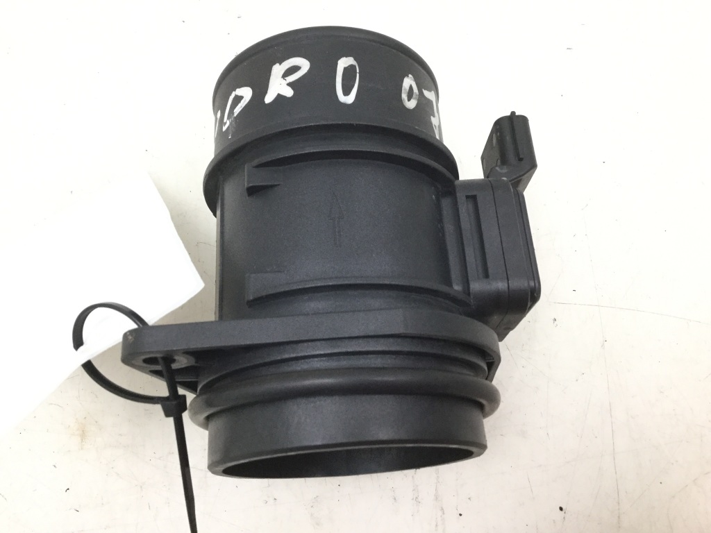 Used Opel Vivaro Air flow sensor 8200300002