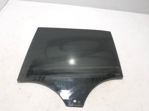   Hintere Seitentür aus Glas 