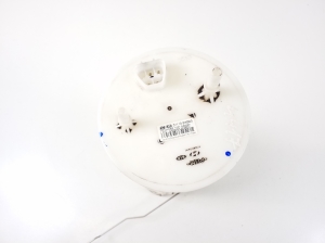 Hyundai Santa Fe (2012–2018) Kütusepump paagis 311102W900 - 3