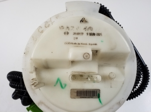 Mercedes Benz E-Class W207 (2009–2017) Kütusepump paagis A2044702294 - 3