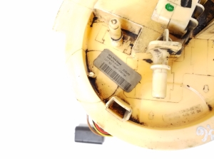Mercedes Benz GLA-Class 156 (2013–2019) Kütusepump paagis A2464701494 - 4