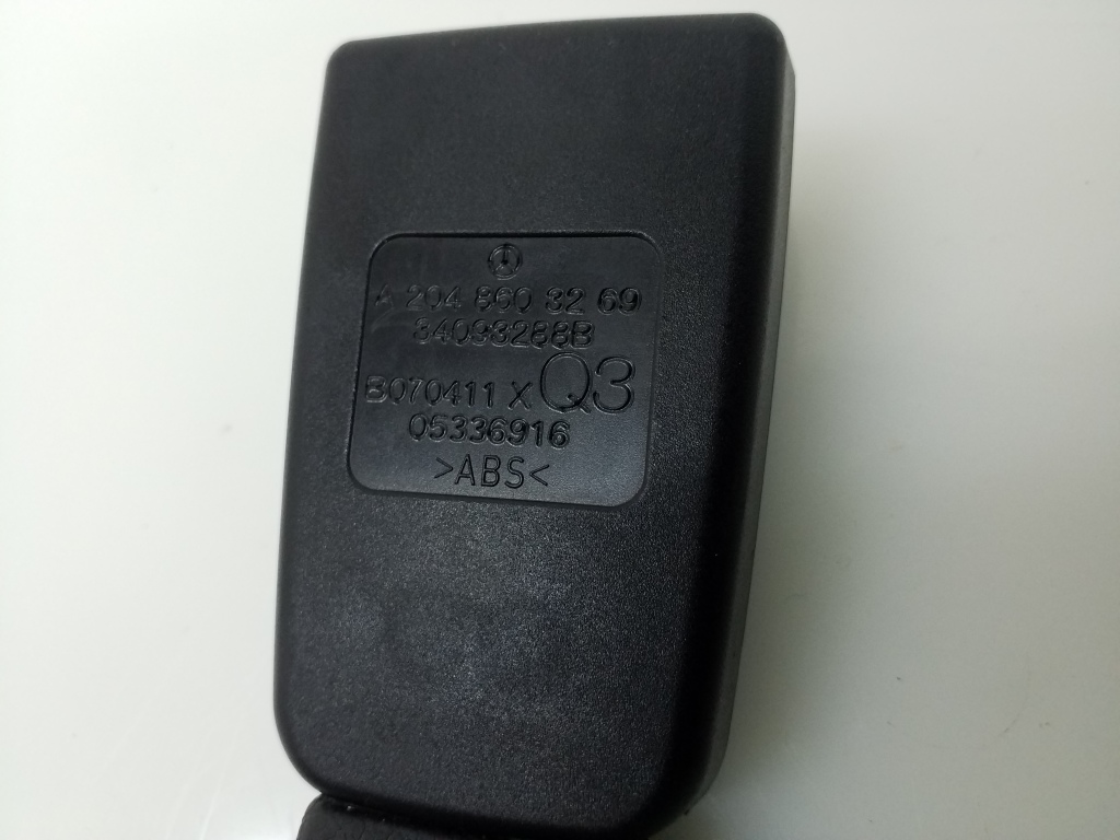 MERCEDES-BENZ GLK-Class X204 (2008-2015) Ключалка за задна дясна седалка A2048603269 20301821