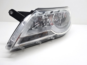 Volkswagen Tiguan (2007–2016) Esituli 5N1941031AB - 2