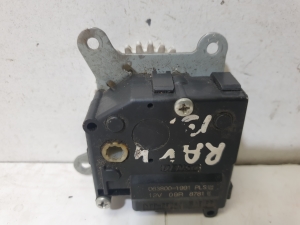TOYOTA RAV 4 A4 (2012–2018) Salongi soojenduse klapi mootor 063800-1991 - 2
