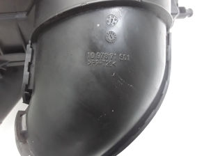 Opel Mokka (2012–2020) Luftfiltergehäuse und seine Teile 1097871 - 3