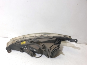 Ford Focus (1998–2005) Headlight - 3