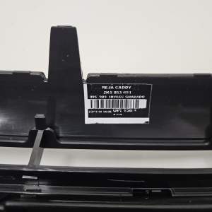 Volkswagen Caddy III (2004–2015) Front grille 2K5853651 - 3