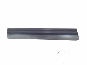   Front door molding  - 7P5837787Q 