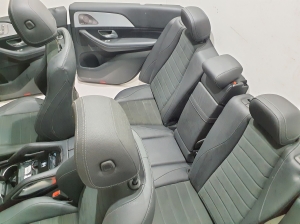  Salonas ir jo detalės 