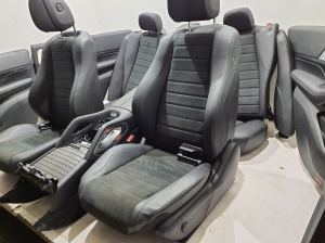  Salonas ir jo detalės 
