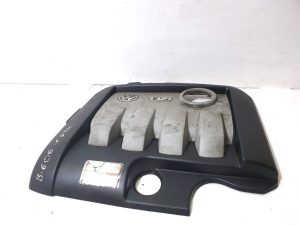 Volkswagen Passat B6 (2005–2010) Motorabdeckung 03G103925 - 3