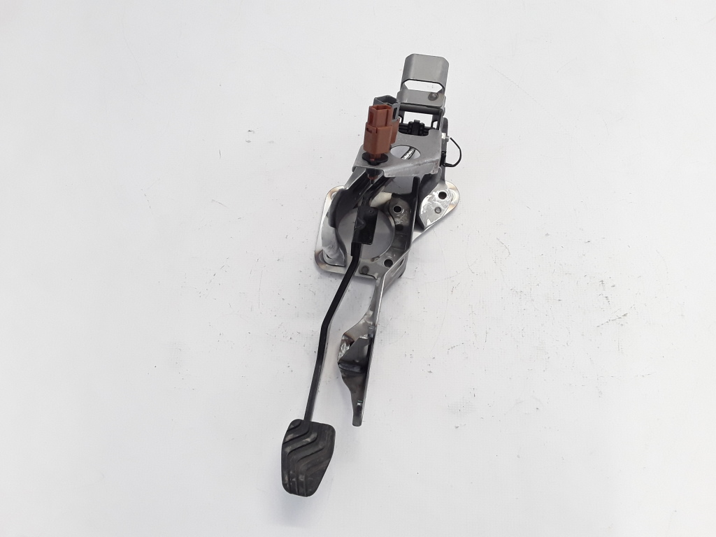 RENAULT Kadjar 1 generation (2015-2024) Педаль тормоза 465014CG2B 21083923