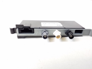 Porsche Cayenne (2010–2017) Antenna 7P5035225N - 2