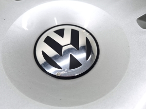 Volkswagen Tiguan (2007–2016) Ilukilp 7N0601147 - 5