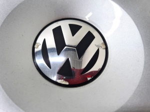 Volkswagen Tiguan (2007–2016) Ilukilp 7N0601147 - 6