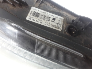  Priekinis žibintas ir jo detalės 