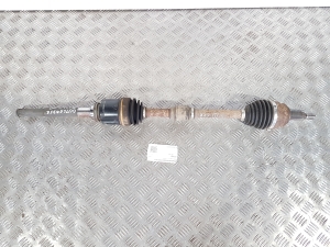  Pusašis priekinis ir jo detalės 