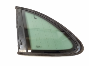   Rear door quarter glass  - 95854411138 