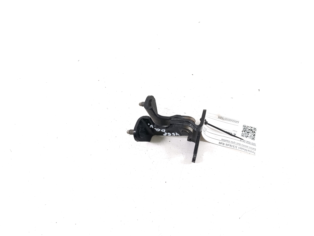 Tesla Model 3 3 (2016–2024) Rear side door upper hinge 1091332-00-G Tesla Model 3 3 (2016–2024) Rear side door upper hinge 1091332-00-G