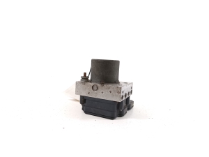 Tesla Model 3 3 (2016–2024) ABS plokk 104474500B - 3