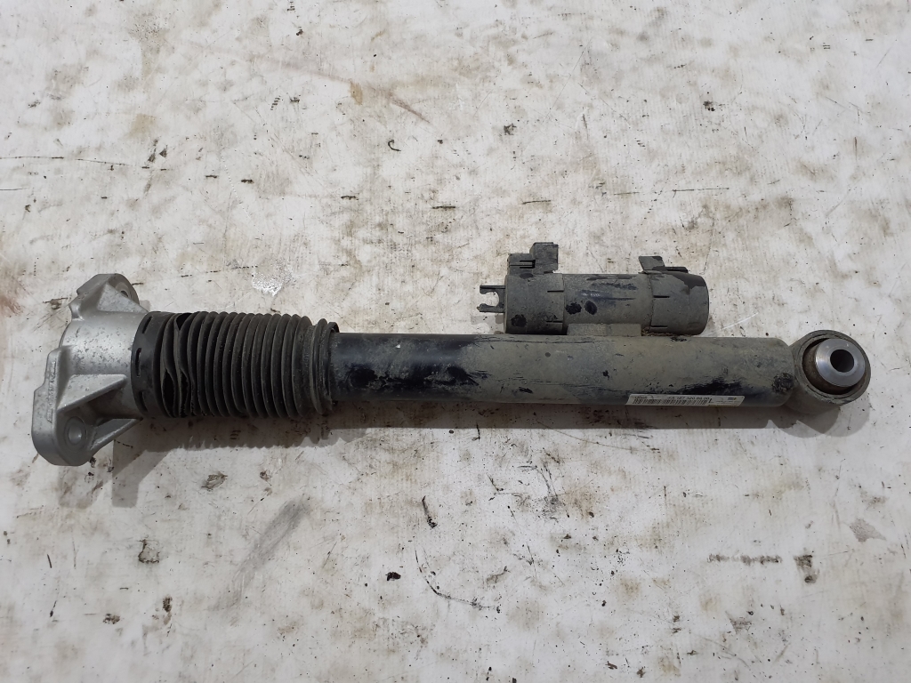 Mercedes Benz GLE-Class 167 (2019–2026) Rear shock absorber A1673208900 Mercedes Benz GLE-Class 167 (2019–2026) Rear shock absorber A1673208900