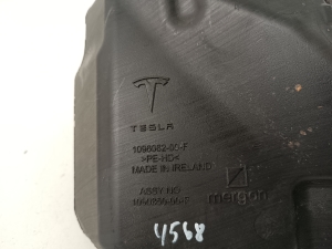 Tesla Model 3 3 (2016–2024) Front washer fluid reservoir 109606200F - 4