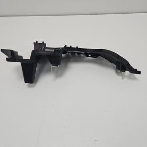 Mercedes Benz C-Class 205 (2014–2021) Summuti hoidik A2058859004 - 2