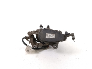 Tesla Model 3 3 (2016–2024) Rear brake caliper 8008214-00-B - 3