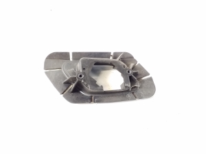 Porsche Cayenne (2010–2017) Halter Scheinwerferwaschdüse 7P5807755D - 3