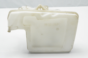 BMW 5 SERIES E60 (2003–2010) Front washer fluid reservoir 7034967 - 2