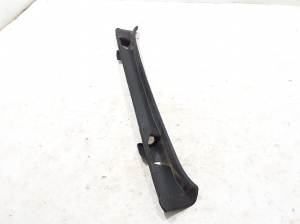Mercedes Benz GLE-Class 167 (2019–2026) Trunk lid hinge trim A1676901701 - 2