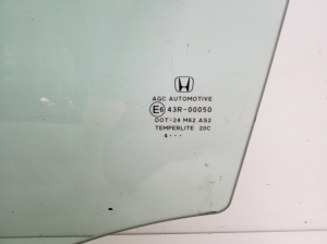 Honda CR-V (2012–2016) Priekšējo durvju stikls 73350-T1G-E00 - 3