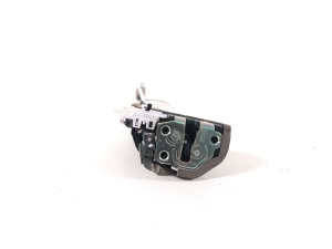 Honda CR-V (2012–2016) Rear side door lock - 3