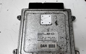 Kia Optima (2005–2010) Motorsteuergerät 3910125140 - 2